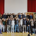 Gruppenfoto von Schülerinnen und Schülern bei der Schülerakademie Finanzkompetenz