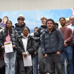 Gruppenfoto von Schülerinnen und Schülern bei der Schülerakademie Finanzkompetenz
