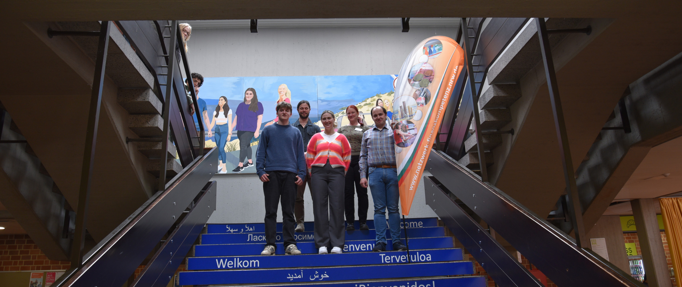 Gruppenfoto von Schülerinnen und Schülern bei der Schülerakademie Finanzkompetenz